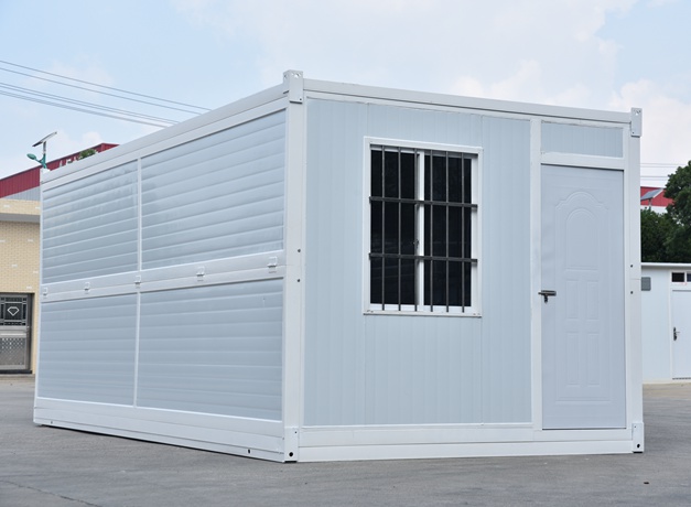 The Game of container house：How can the folding house be the Champion？