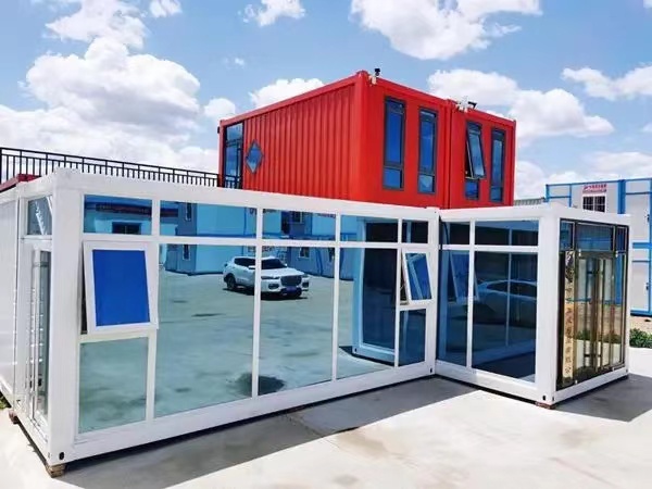 Why choose container houses？