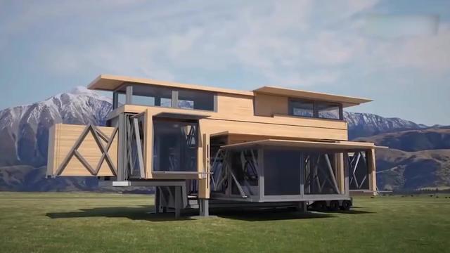 Lightweight folding house